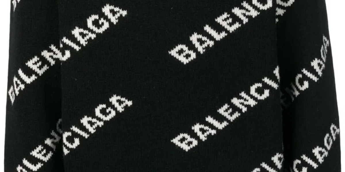 The Iconic Balenciaga Sweatshirt, A Blend of Luxury and Streetwear